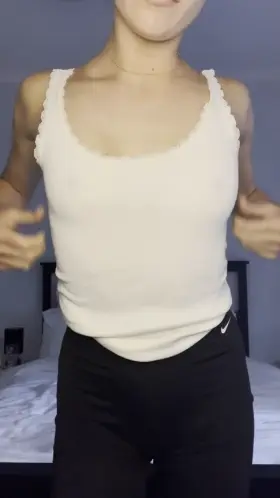 Who likes my teen titties? ❤️ [f19]