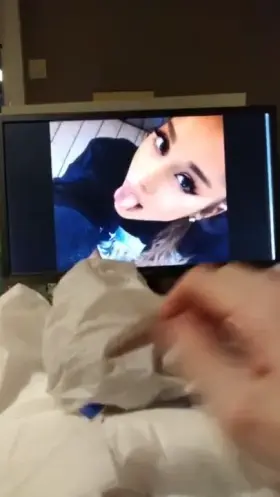 Ariana Grande Cum Tribute Porn GIF by ArianaLover77 | RedGIFs