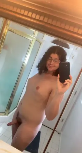 I love being Daddy’s chubby princess! 🥰