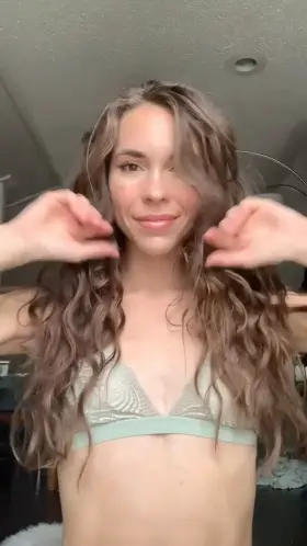 I’m trying to get dressed but I keep getting distracted