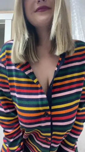 Do you wanna have a sleepover? ;)