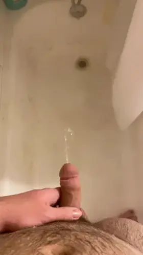 Drank a lot today so hope you don’t mind me posting twice tonight. Here’s me pissing in the shower