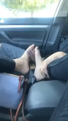 I think I figured out the video situation😮‍💨🦶🏼🙈