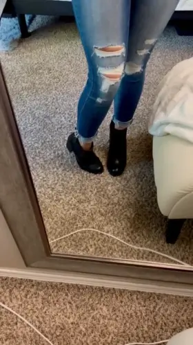 Im the soccer mom next door who keeps getting naughtier the more you show interest.