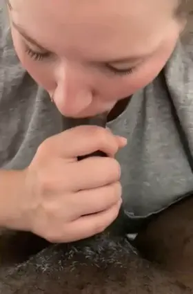 Tinder date loves BBC down her throat