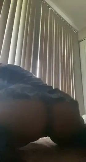 Ass moves just like water 💦🤤