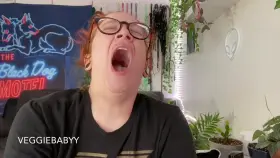 new kinktober [vid]! tired girl yawns a lot while getting ready for work