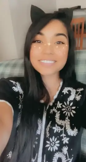 Just practicing for when we meet🤤💕