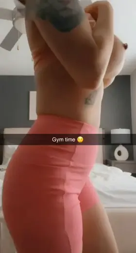 Headed to the gym - CookieDoeMILFshake