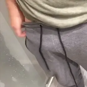 don't forget to stay hydrated after working out 😉🍺