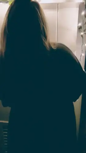 Wanna smack my ass daddy?