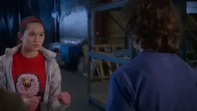 Anyone else find it hot when girls dominate guys by going for their balls? It makes me jizz