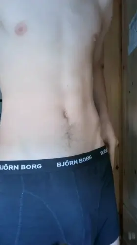 Some girl wanna start a ph with me?