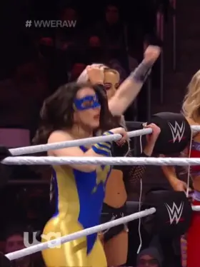 Nikki A.S.H.’s big juicy Ass 🍑