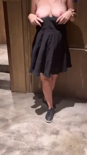 He caught me flashing so I sucked his dick!