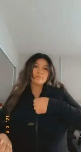 [OC] Reveal for International Women's Day ✨