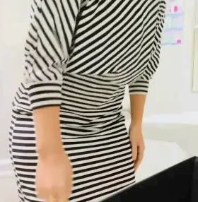 Mom✔️ teacher✔️ thick ass✔️ thigh-gap✔️ babe? [f]40