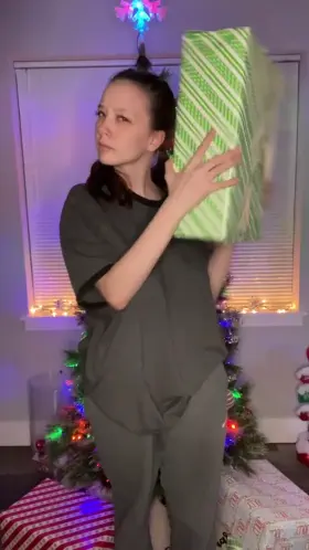 she's back ( free album in the comment )