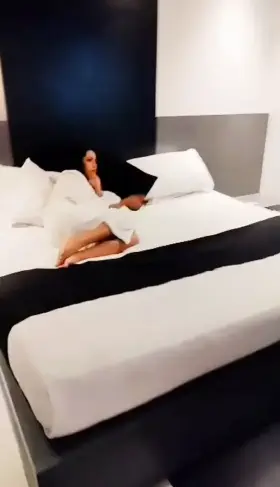 [OC] Instant strip-tease trigger.