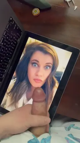 Cum for Amber 🥵🥵🥵