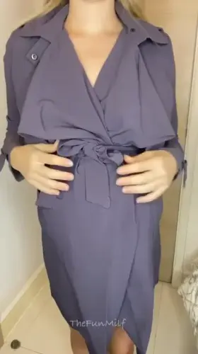 Check out what the pregnant boss wore to work today!