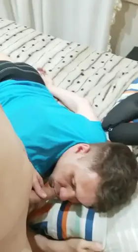 He was sleepy🙊🙊 so I wanted to wake him up with my cock👅👅😏 check my profile for more 🔝🔝🥵