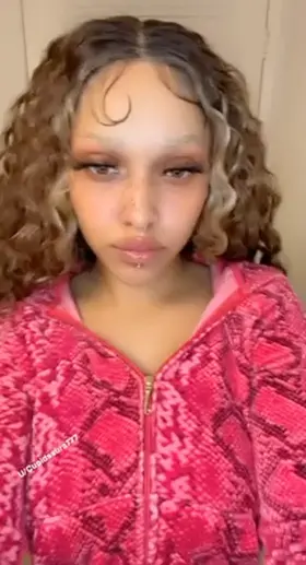 I don’t wanna kiss under the mistletoe I wanna get fucked