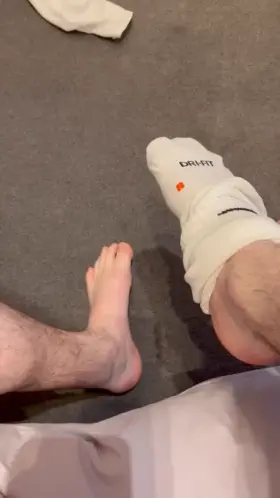 [22] Taking Off My Football Socks 🦶🏻