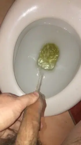 irish chubby hairy guy....pee after cum can be messy :)