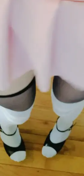 Take me home from the bars, look down at my legs, and be ready for a little surprise 😜