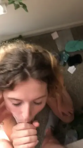 teen wanna be slut can barely take a load but she loves trying 😸