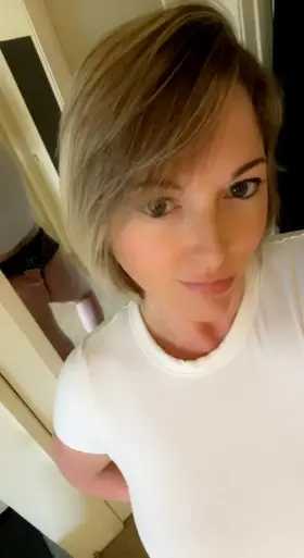 Come over and bring handcuffs, check my profile to see more 😇