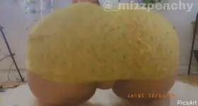 Do u think this dress is too short?? 😋😋😋😋