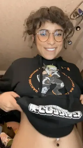 Please let me flash you before bed