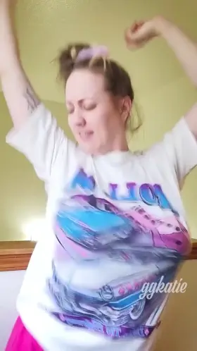 Watch the whole video to see my shirt disappear!