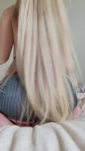 Let's celebrate humpday😈