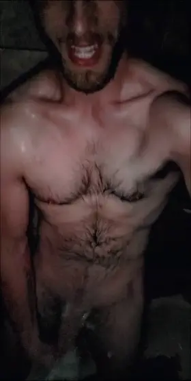 Any ladies interested in a dark shower fuck?