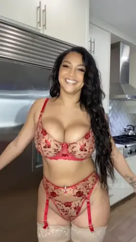 I want to bounce on your cock and film it in slow-motion.