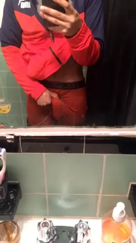 Just swinging around my third leg