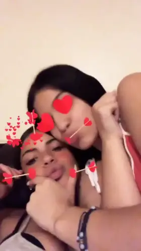 Kissing GIF by anonymous