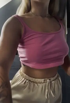 Two buns ready to serve, can you be my sauce?