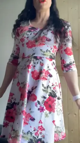 I love sundress season. Hope you like my flower 🌸 (almost 40 year old F)