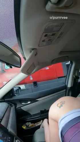 Anyone else like being watched?