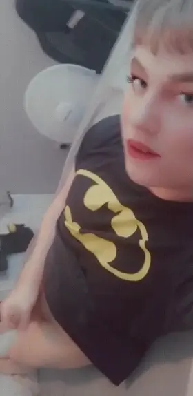 I liked cumming in this outfit I felt like batgirl