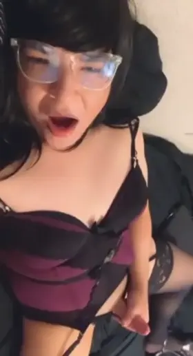 Being forced feminized would be such a dream. <3