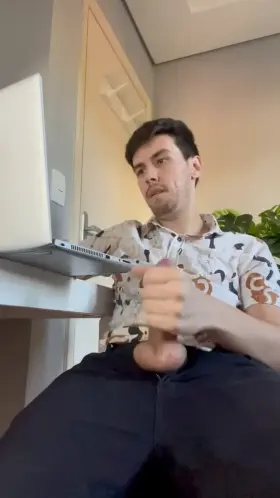 Home office is so trick, i’m always a tab away from some porn