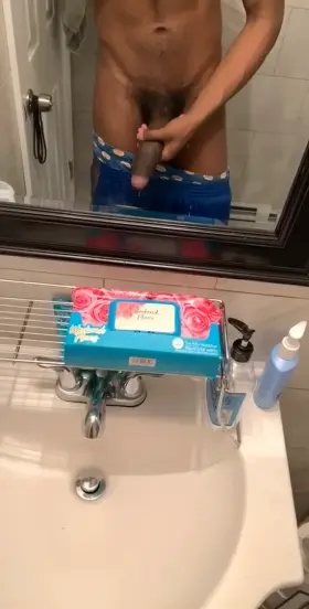 It’s kinda heavy can someone hold it for me? 👀