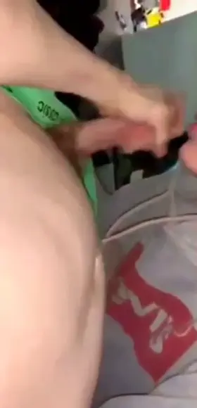 Just a quick squirt in my mouth is exactly what I’d need to end the day in the best of ways