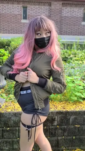 Would you let a teen cheerleader ride you