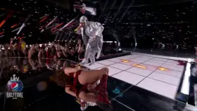 Look at that ass. So sexy.